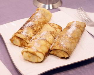 Блинчики с творогом и изюмом