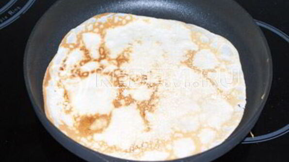 блинчики с творогом и изюмом