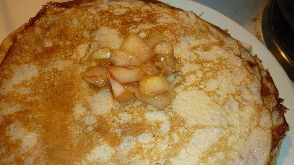 блинчики с яблоками