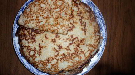 Блинчики заварные с черничным йогуртом