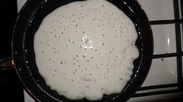 блинчики заварные с черничным йогуртом