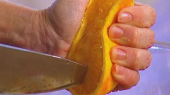 блины с ананасовым соусом