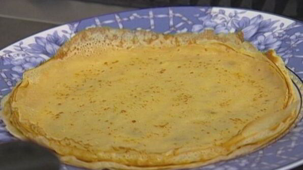 блины с ананасовым соусом