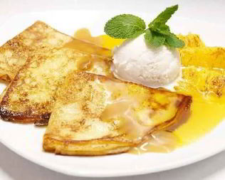 Блины с манговым соусом