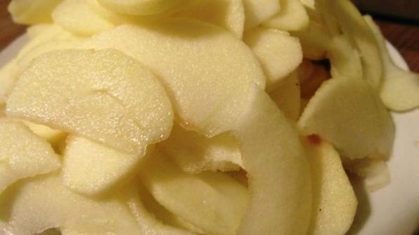 блины с яблоками