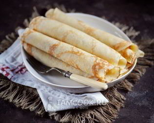 Пышные дрожжевые блины на молоке