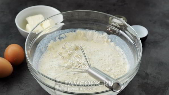 пышные дрожжевые блины на молоке