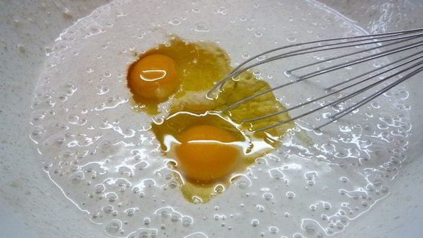 ржаные блины на простокваше с красной икрой