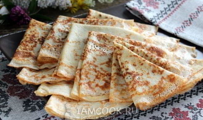 Тонкие блины с дырочками на сыворотке