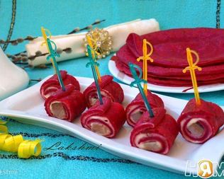 Закусочные свекольные блинчики с сельдью