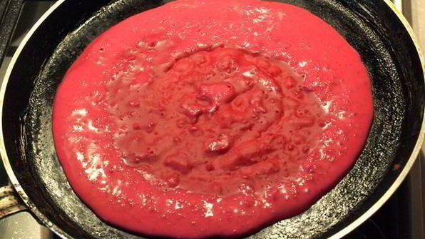 закусочные свекольные блинчики с сельдью