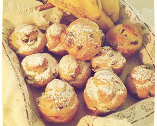 Ароматные булочки с изюмом