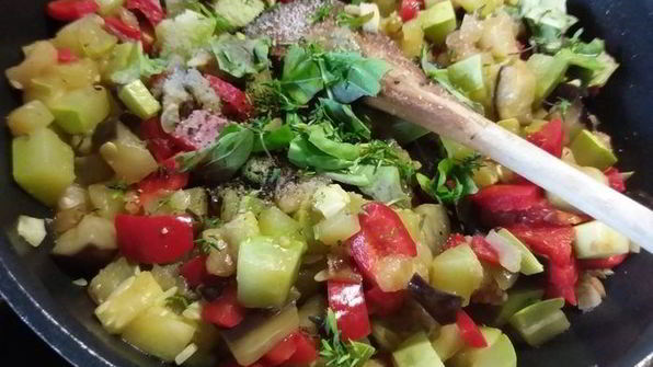 булочки, фаршированные рататуем