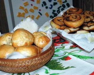 Булочки и коричные улитки Дональда Дака