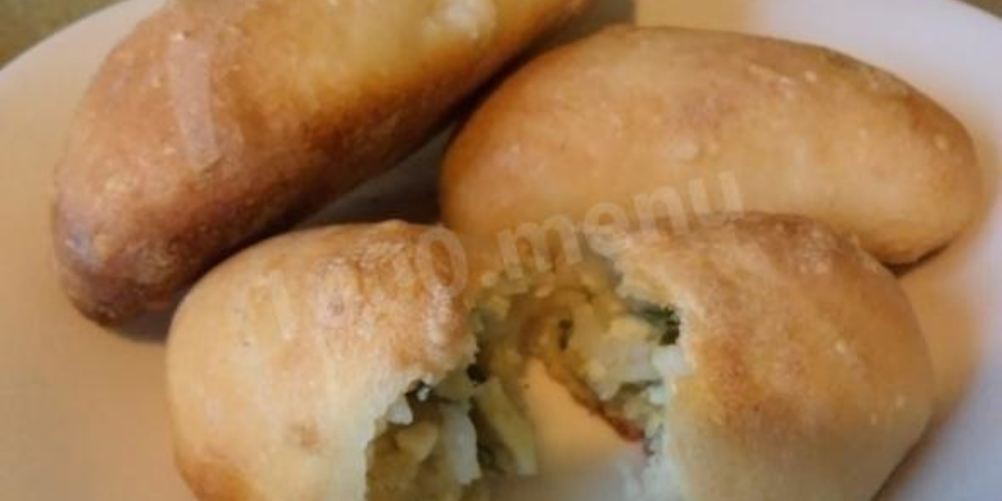 Рецепт булочки из дрожжевого теста с начинкой из яйца и риса