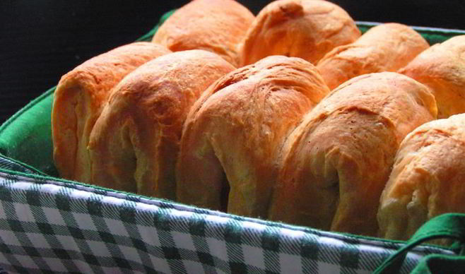 Булочки Parker House