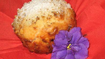 Булочки с финиками и орехами