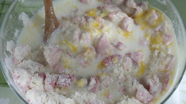 булочки с клубникой