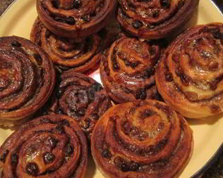 Булочки с корицей из дрожжевого теста