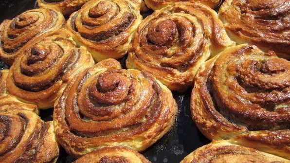 булочки с корицей