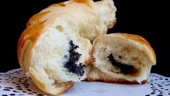 булочки с маком на сгущенном молоке