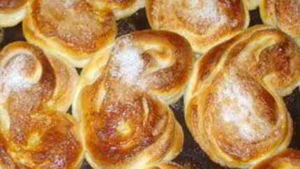 Булочки с сахаром Сладкие