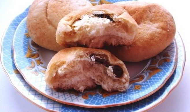 Булочки с творогом и изюмом