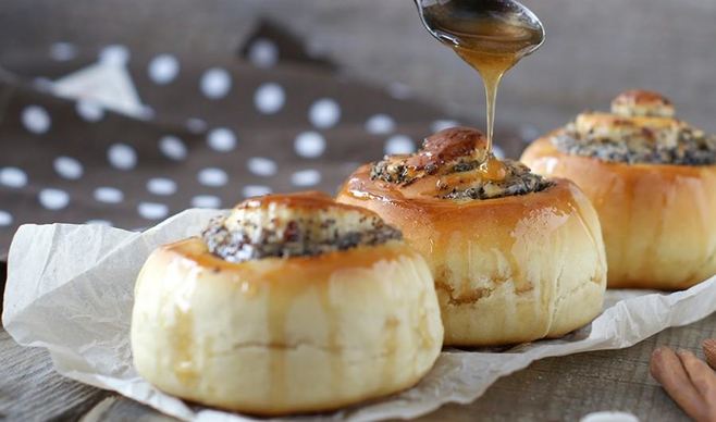 Булочки синабон с маком