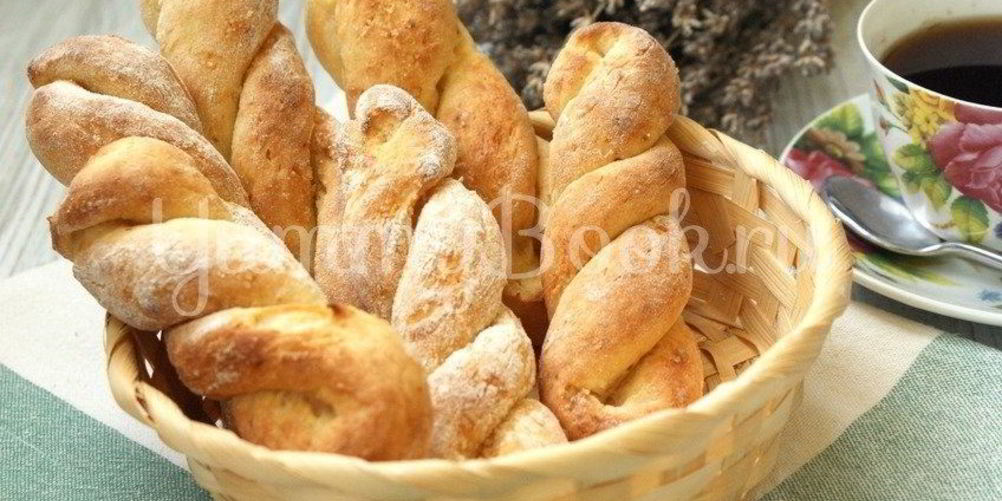 Рецепт булочки творожные плетенки