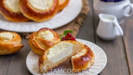 Домашние ватрушки с творогом