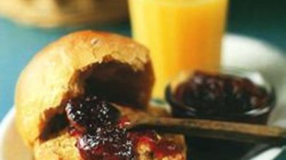 Дрожжевые булочки с бататом