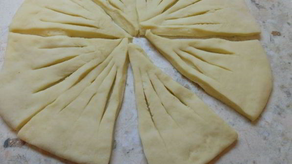 дрожжевые булочки с яблоками