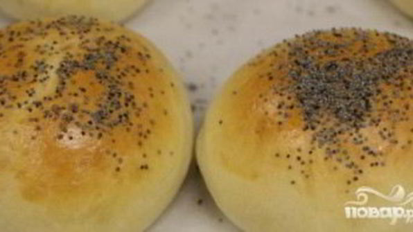 горячие булочки с ветчиной и сыром