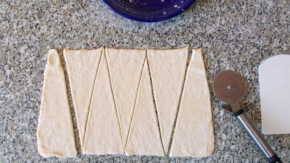 круассаны с шоколадно-маковой начинкой