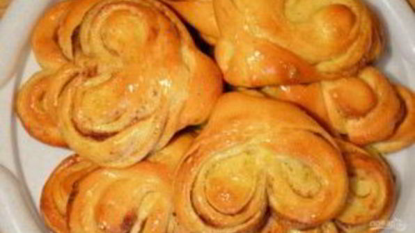 медовые плюшки с корицей и сахаром