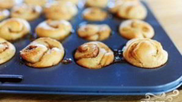 мини-булочки с орехами