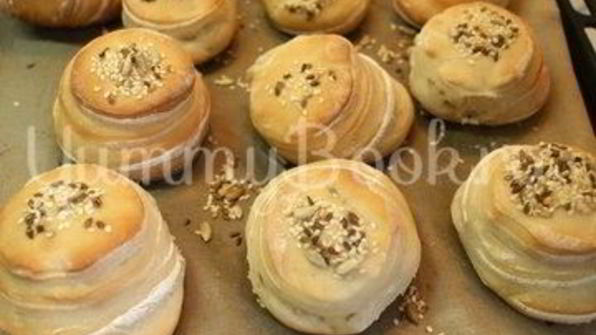 многослойные булочки