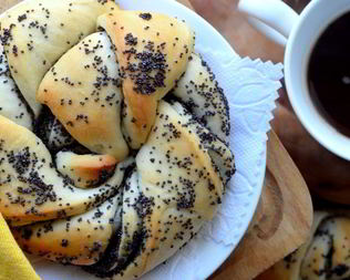 Плюшки с маком