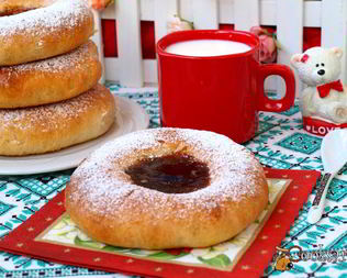 Постные ватрушки с вареньем