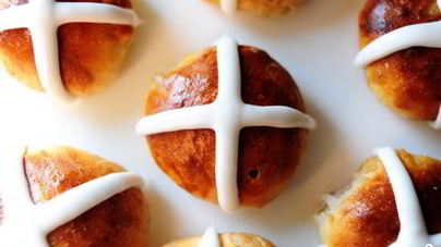 Сдобные булочки на Пасху