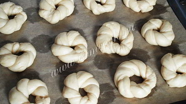 сдобные булочки с шафраном