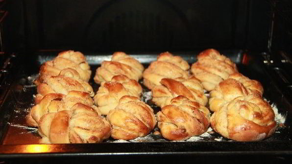 шведские булочки с кардамоном