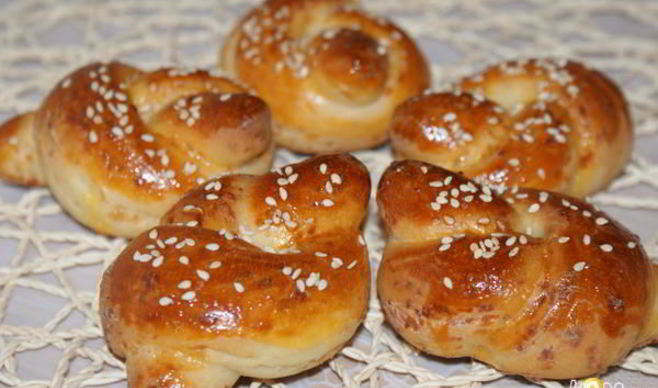 Сырно-чесночные булочки