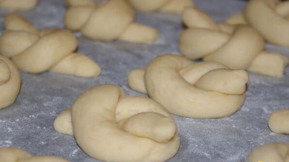 сырно-чесночные булочки