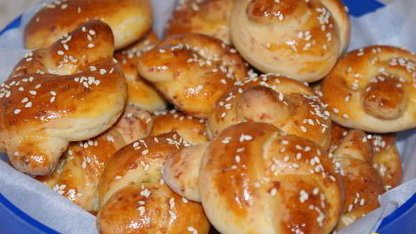 сырно-чесночные булочки