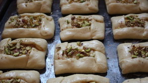 сырные булочки с фисташками