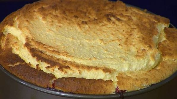 ватрушка с вишней