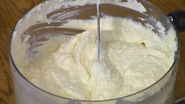 ватрушка с вишней