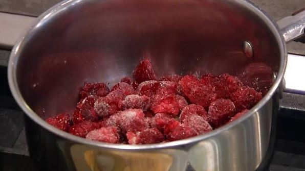 ватрушка с вишней