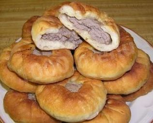 Ватрушки из дрожжевого теста по-татарски